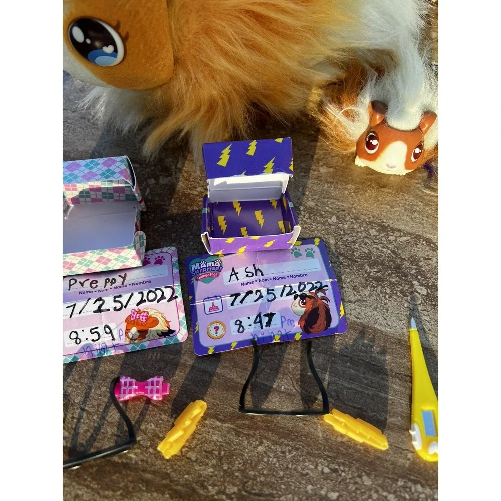 Little Live‎ Pets Mama Surprise Guinea Pig Interactive Animal Portable Hutch Toy